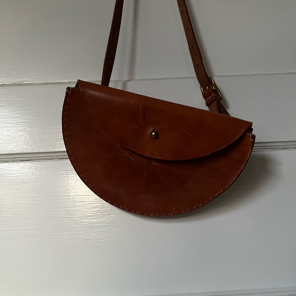 Tree Fairfax extended half moon bag